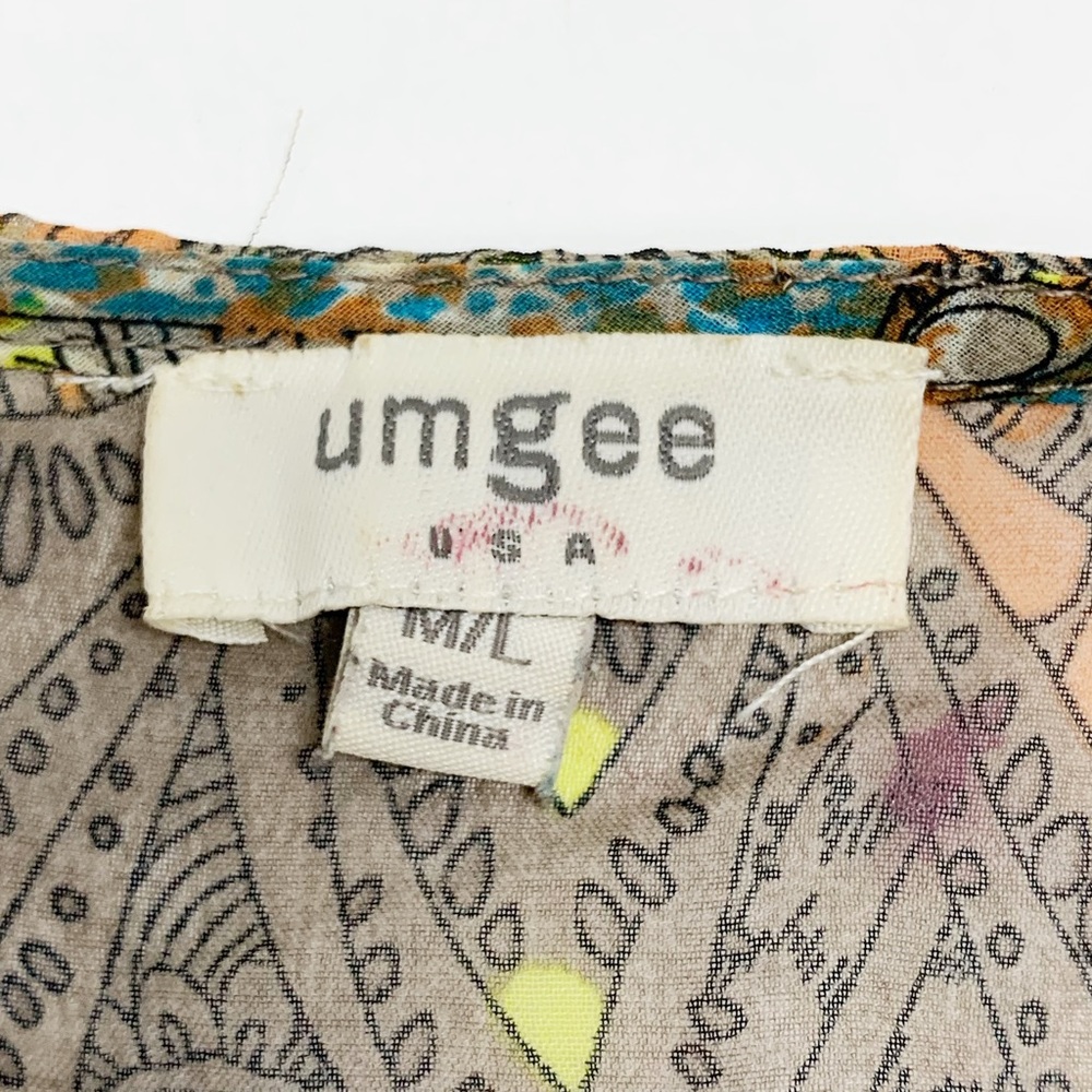 ❌SOLD❌ •Umgee M/L Sheer Kimono with PomPoms H8 - Picture 7 of 8